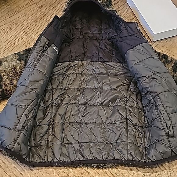 Reversible hooded puffer jacket size 5-6 Eddie Bauer - Picture 9 of 10